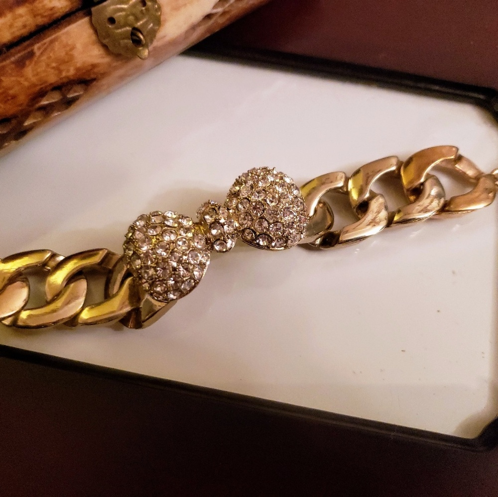 Chunky GOLD CHUNKY BOW BRACELET